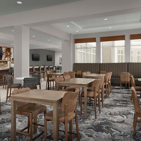 Hilton Garden Inn Cedar Falls Conference Center Екстер'єр фото