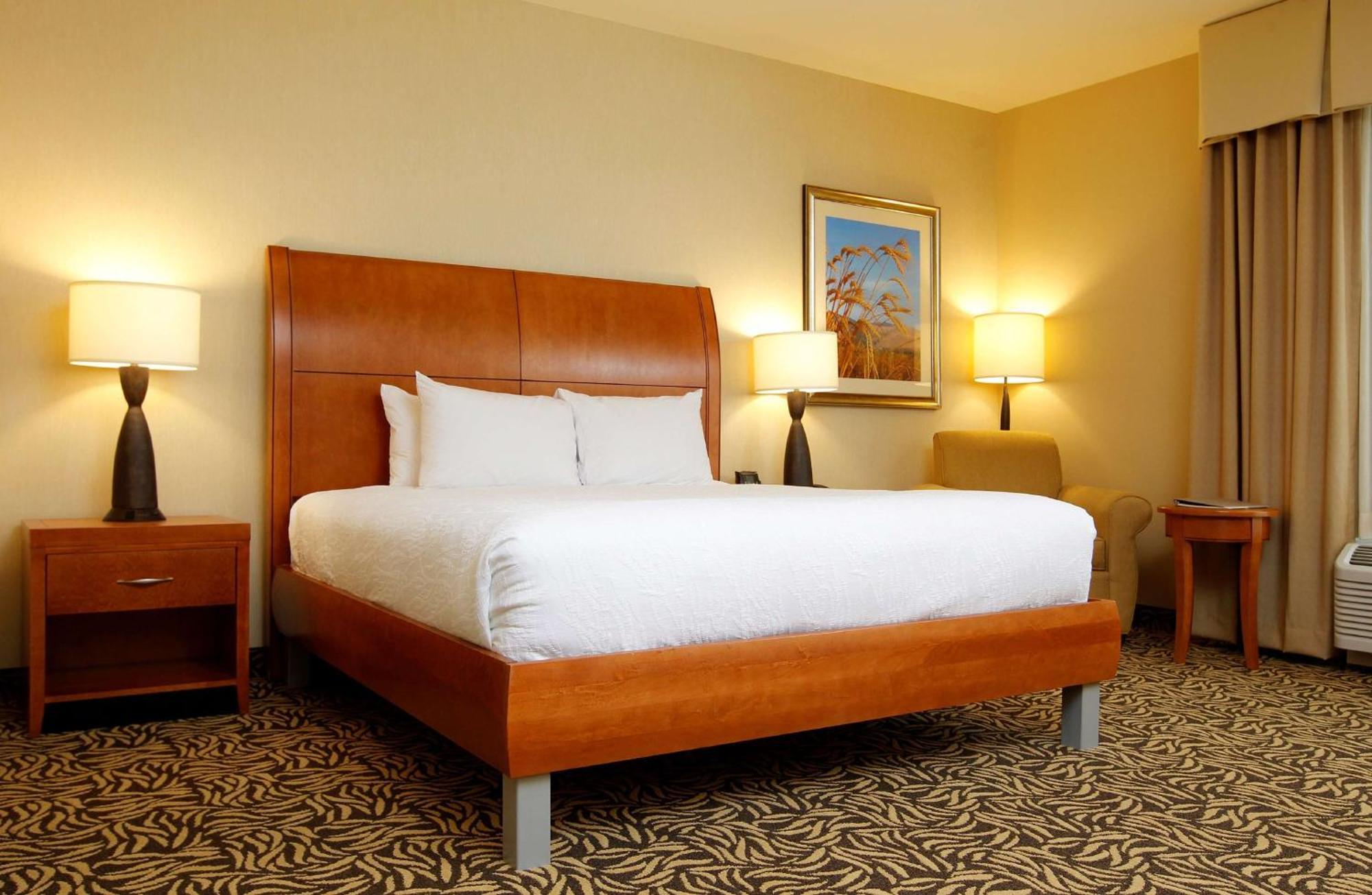Hilton Garden Inn Cedar Falls Conference Center Екстер'єр фото